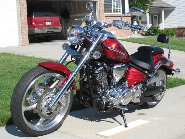 2008 Yamaha Raider S #8