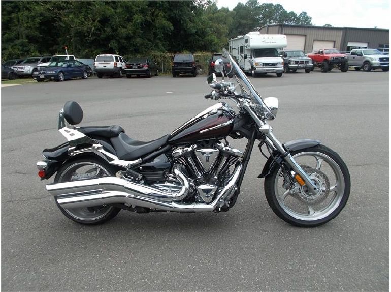 2009 Yamaha Raider S #9