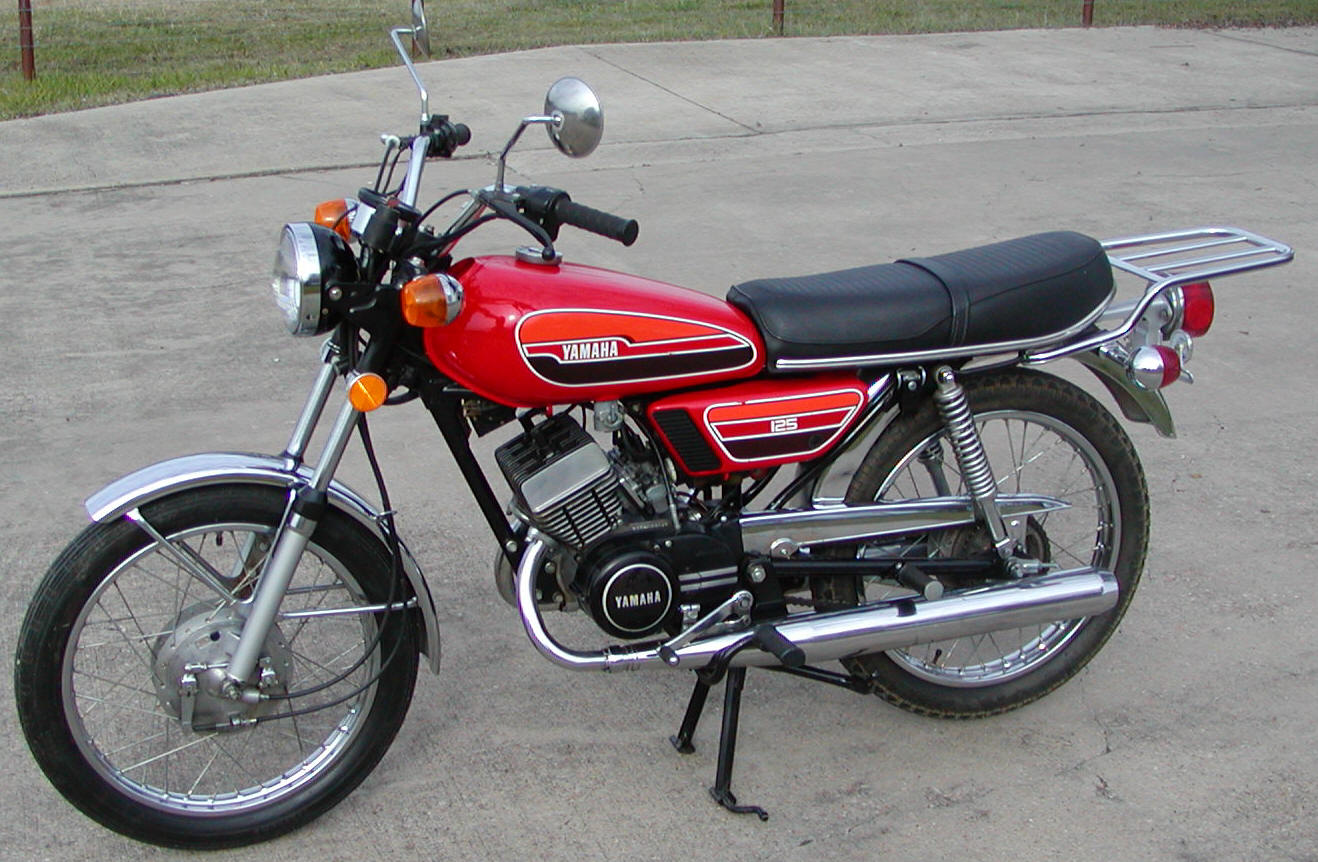 1981 Yamaha RD 250 (reduced effect) #8