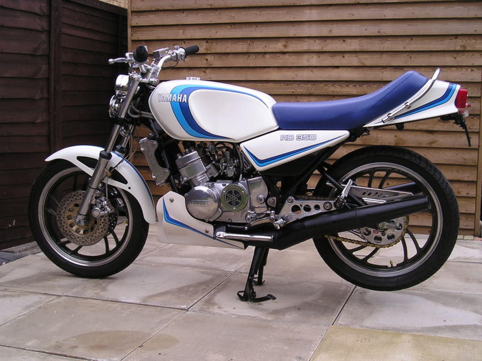 1984 Yamaha RD 350 LC YPVS (reduced effect) #8