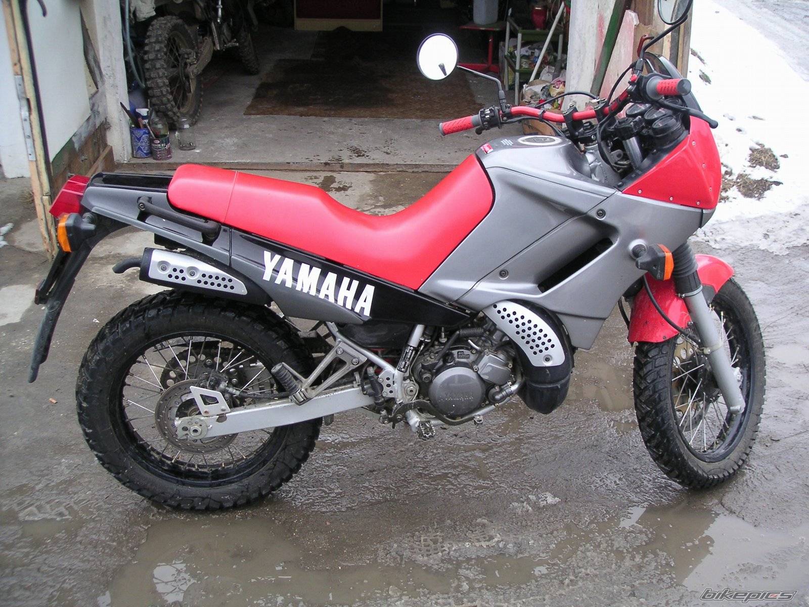 1997 Yamaha TDR 125 #10