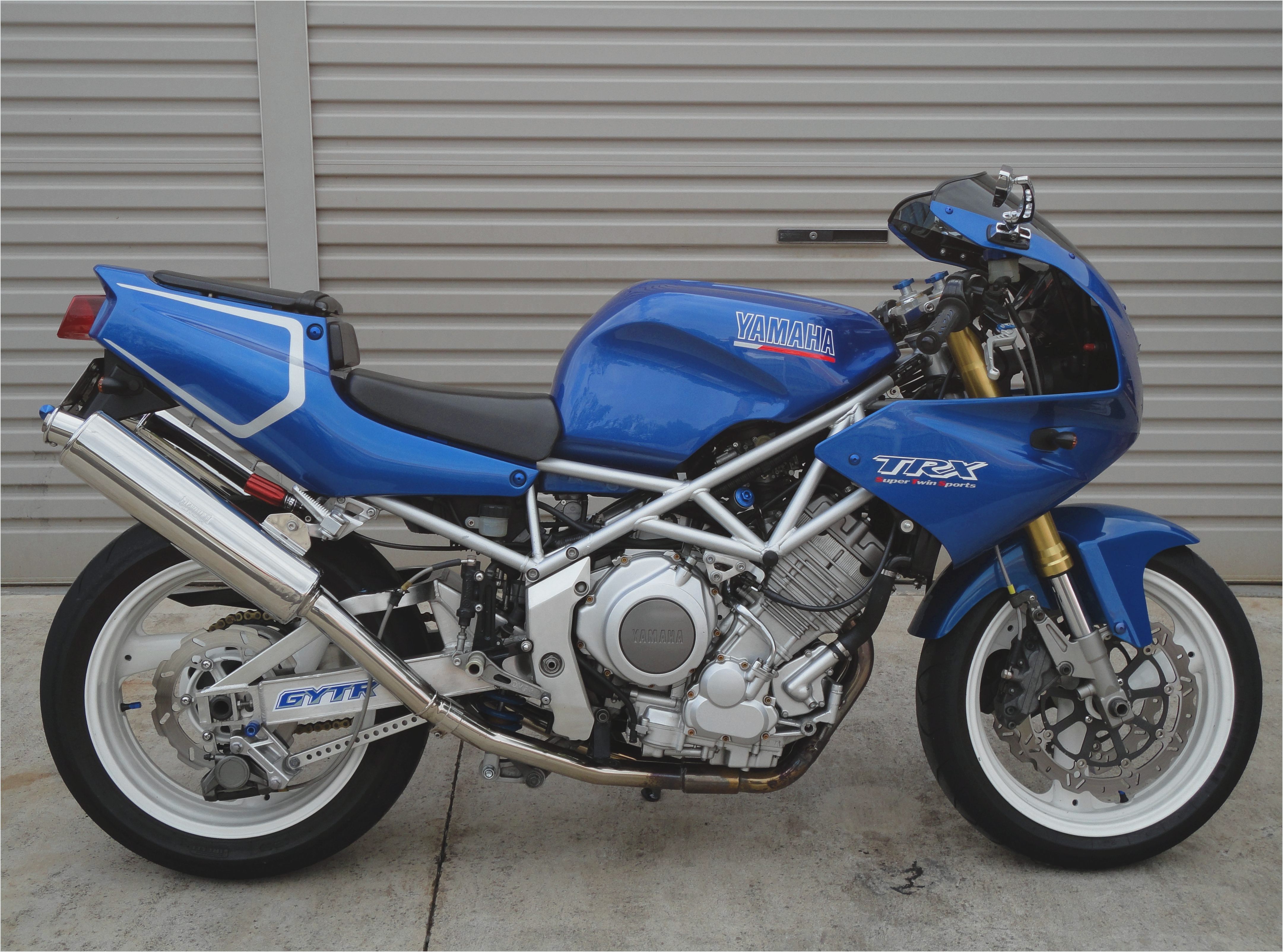1998 Yamaha TRX 850 #9