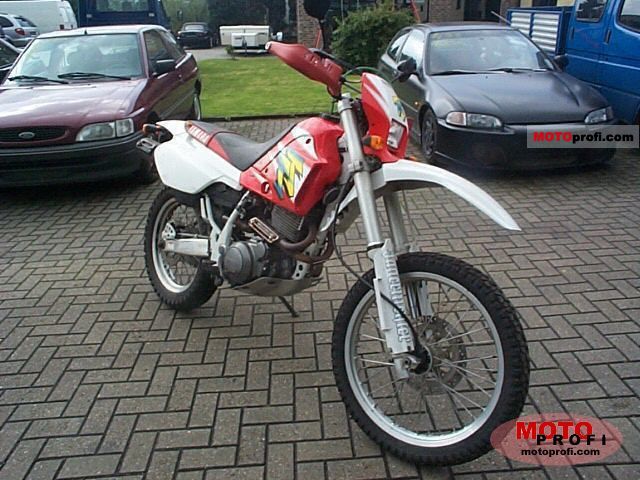 1997 Yamaha TT 600 S #9
