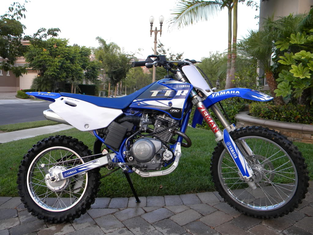 2005 Yamaha TT-R 125 E #9