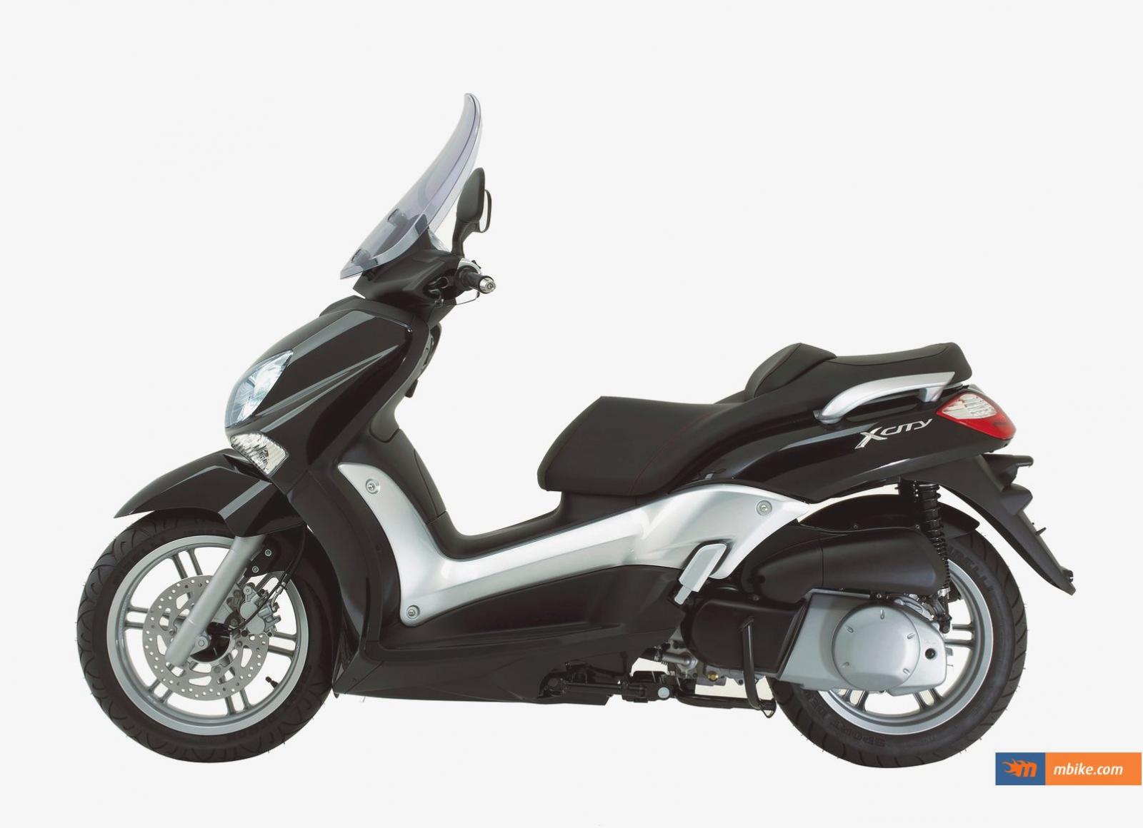 2011 Yamaha X-City 250 #9