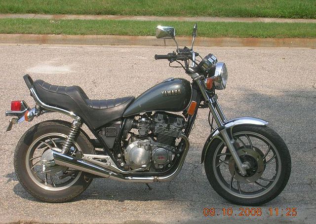 1983 Yamaha XJ 550 #8