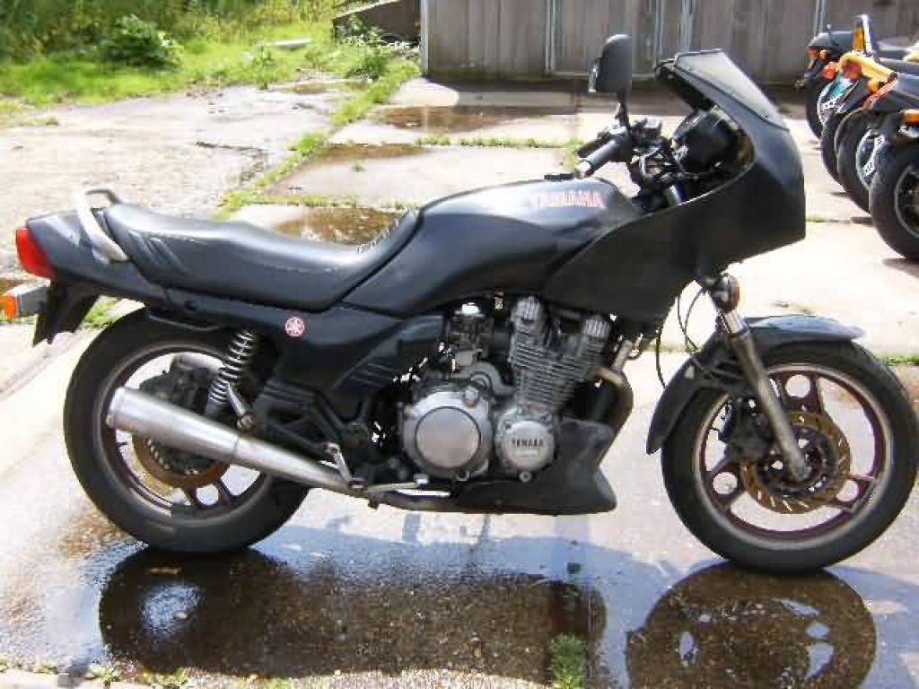 1991 Yamaha XJ 900 F #9