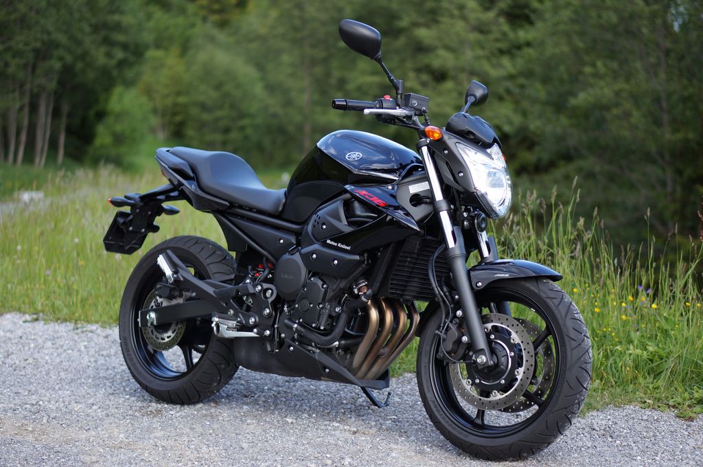 2012 Yamaha XJ6 #9