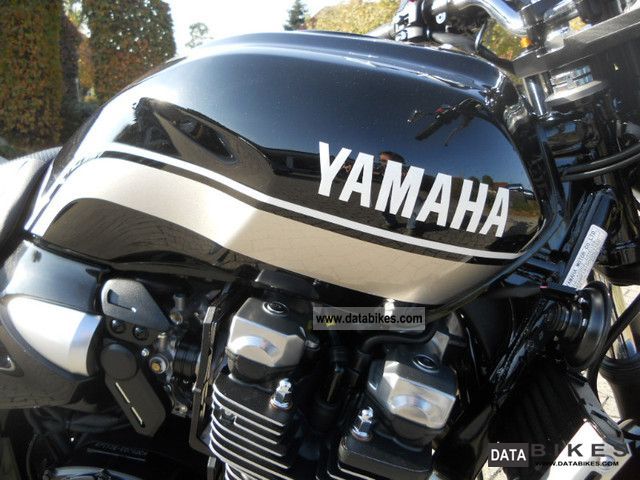 2012 Yamaha XJR 1300 #8