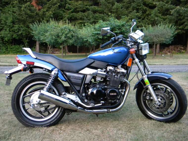 1983 Yamaha XS 400 DOHC (reduced effect) #9