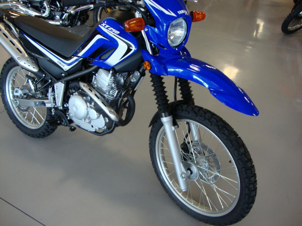 2014 Yamaha XT 250 #9