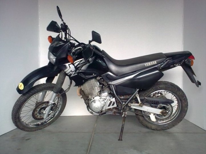 2000 Yamaha XT 600 E #9