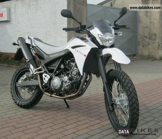 2011 Yamaha XT 660 R #7