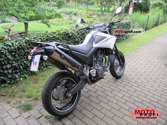 2011 Yamaha XT 660 X #7