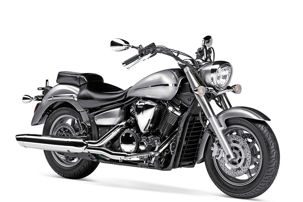 Yamaha XVS 1300 A Midnight Star #8