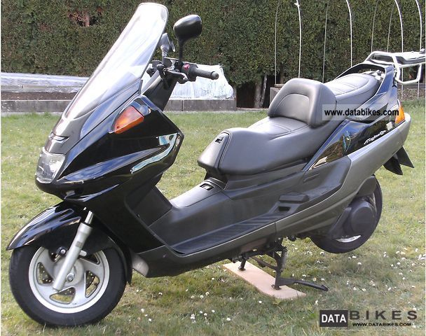 1999 Yamaha YP 250 Majesty Deluxe #9