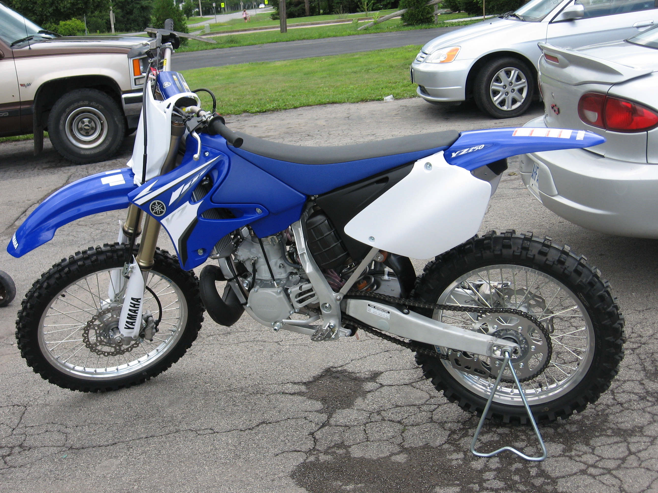 2005 Yamaha YZ 250 #9