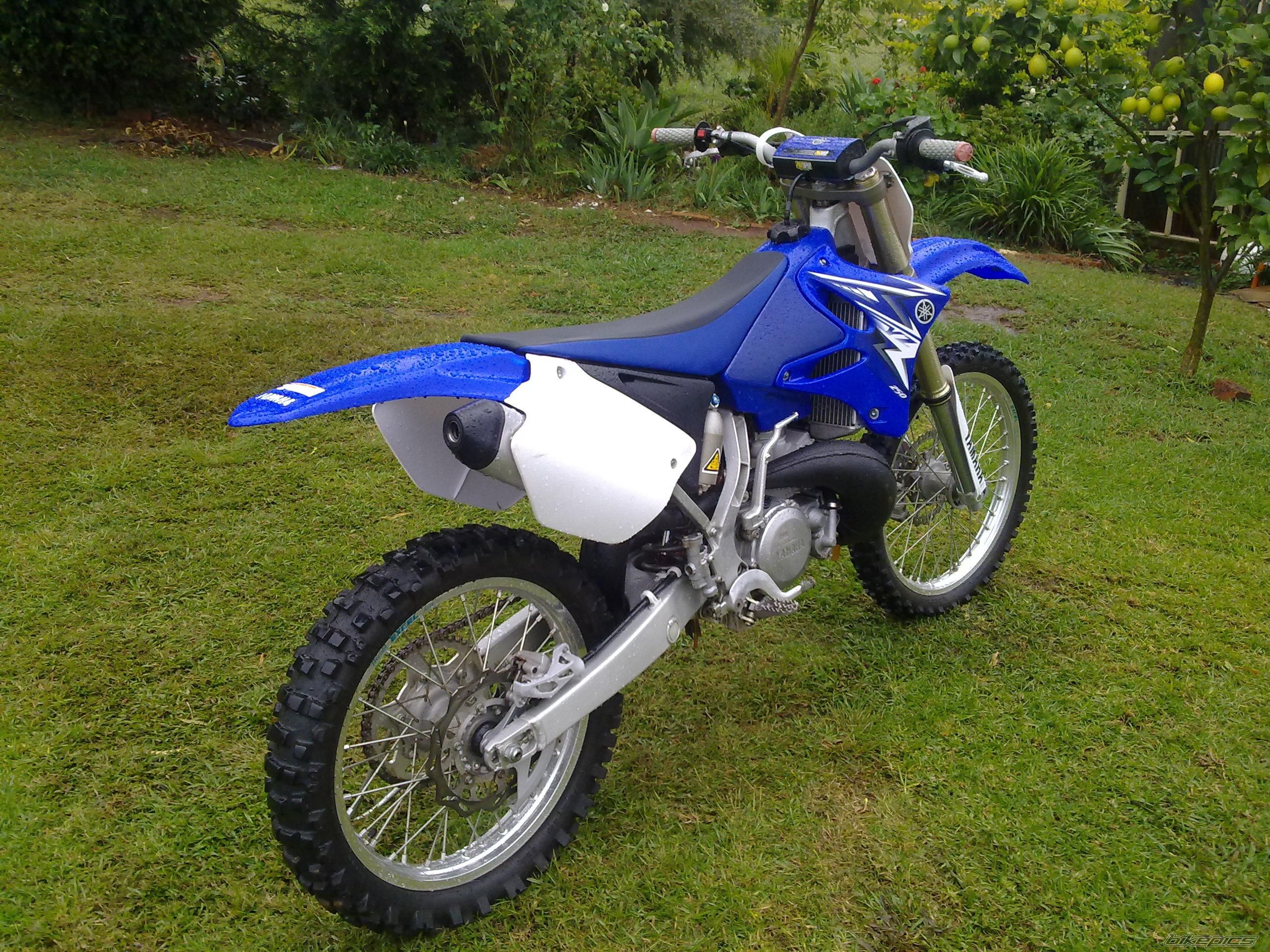 250 характеристики. Yamaha YZ 250 2011. Ямаха 2022 YZ 250. Yamaha 250 2011. Ямаха yz250 93.