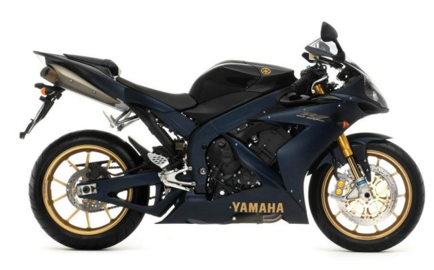 Yamaha YZF 1000 R1 #7