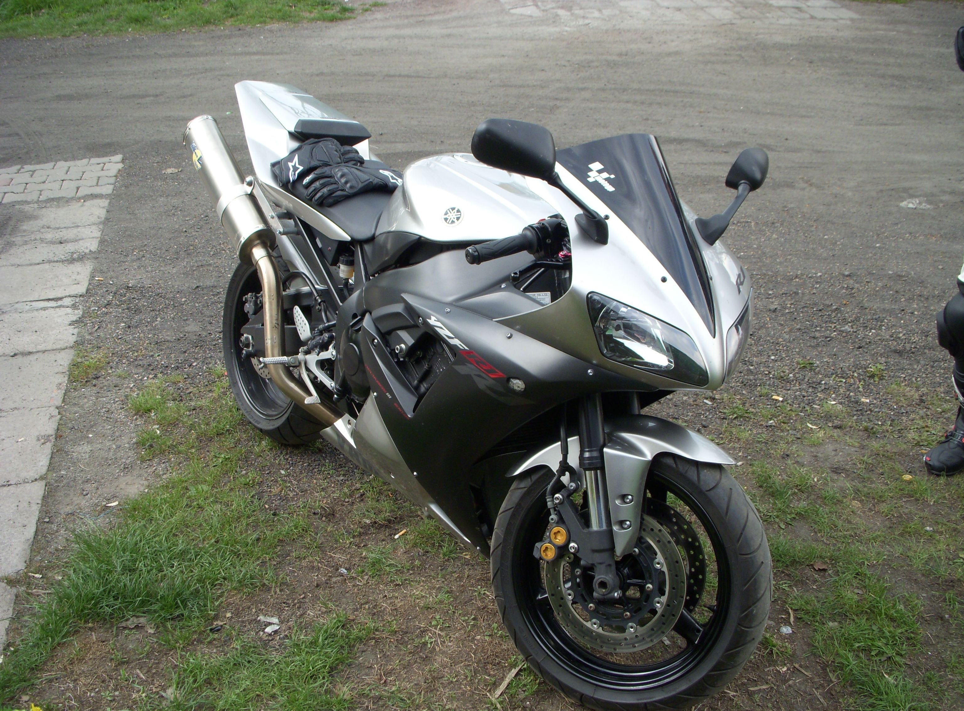 Yamaha YZF r1 2012Рі